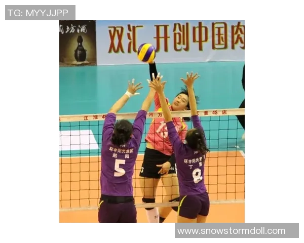 2014年八一女排与江苏女排激战回顾经典对决再现排球魅力与团队精神