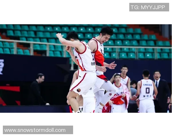 CBA山东队与江苏队激战三月十六日全力争胜精彩对决即将上演 CBA山东队与江苏队激战三月十六日全力争胜精彩对决即将上演