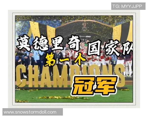 克罗斯的足球之路：从青涩少年到世界级中场大师的成长历程