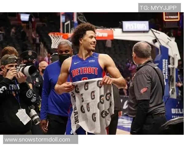 凯德坎宁安的崛起之路：从天才新秀到NBA明星的奋斗历程