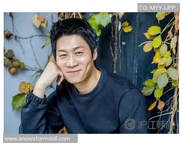 布鲁诺费尔南德斯：从默默无闻到足坛明星的华丽转身与奋斗历程